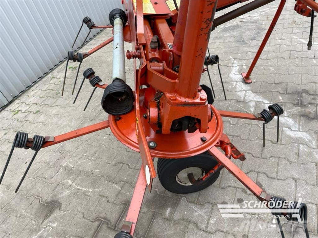 Kuhn GF 5001 MHA مكابس وميبسات التبن