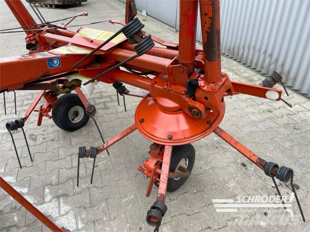 Kuhn GF 5001 MHA مكابس وميبسات التبن