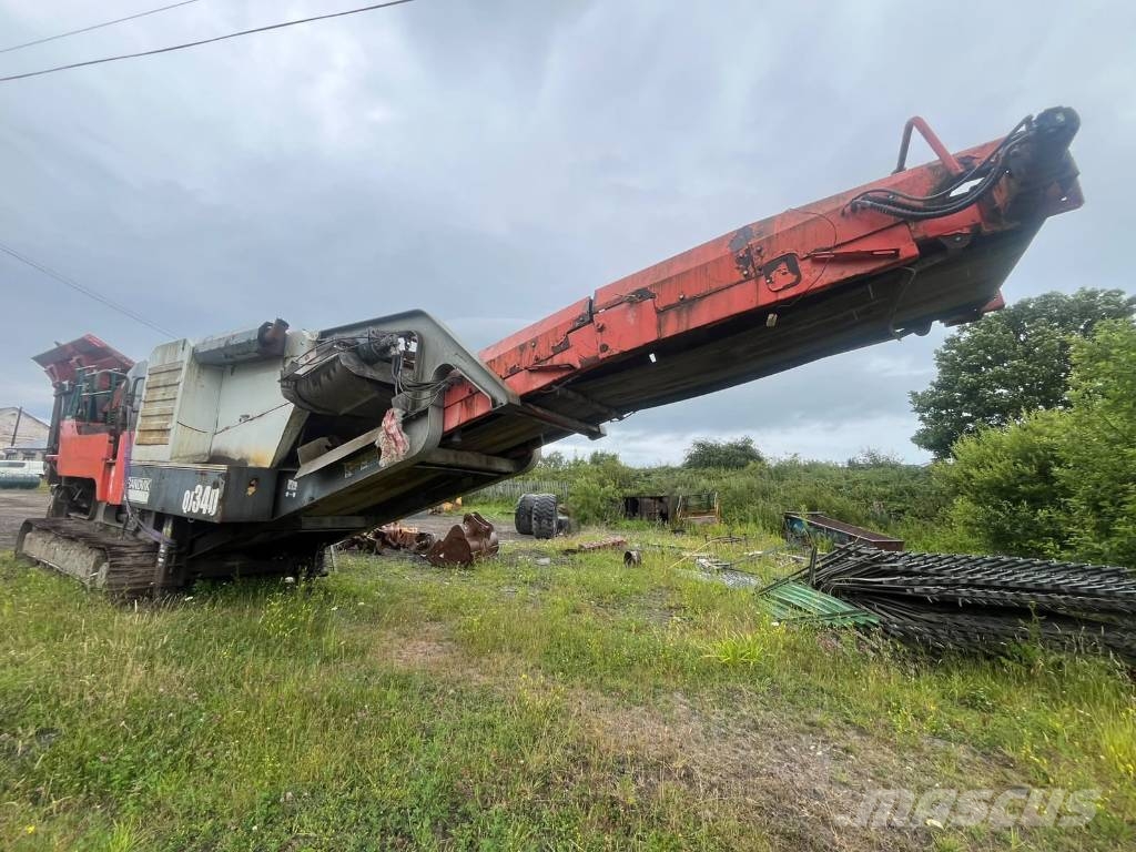 Sandvik QJ 340 Trituradores móveis
