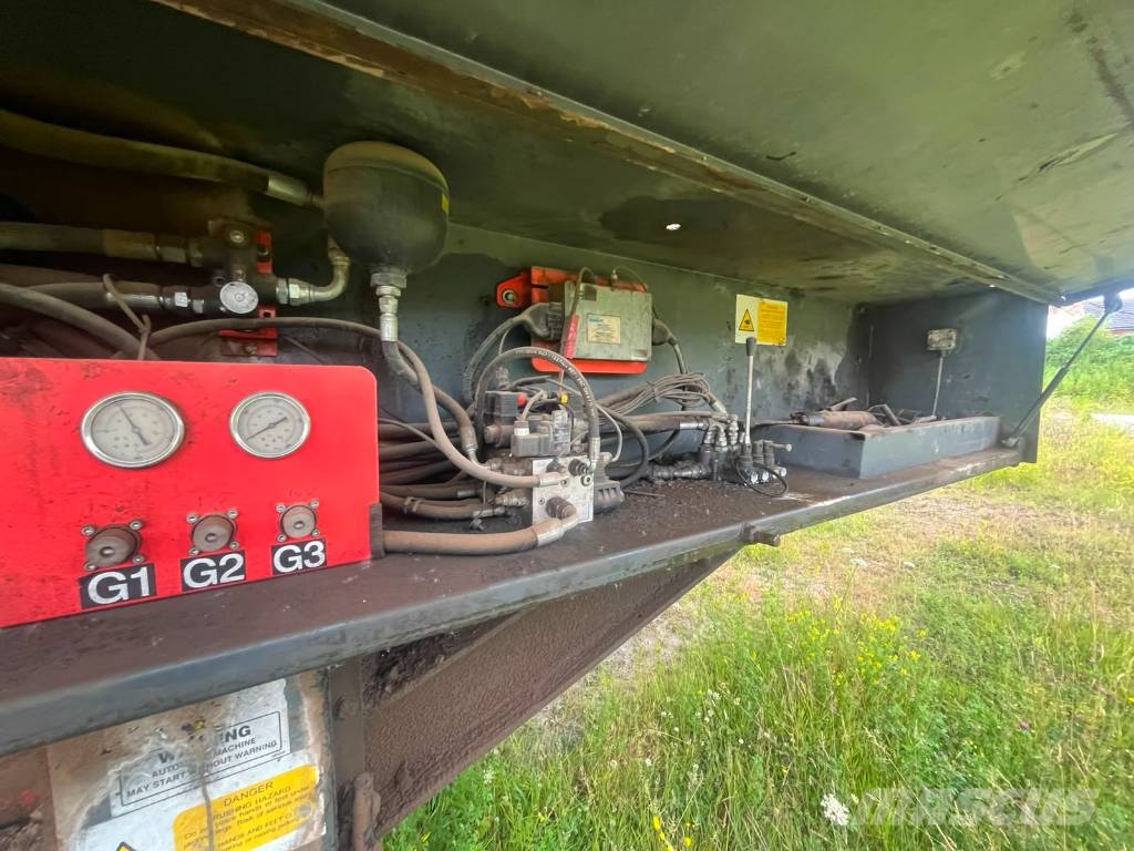 Sandvik QJ 340 Trituradores móveis