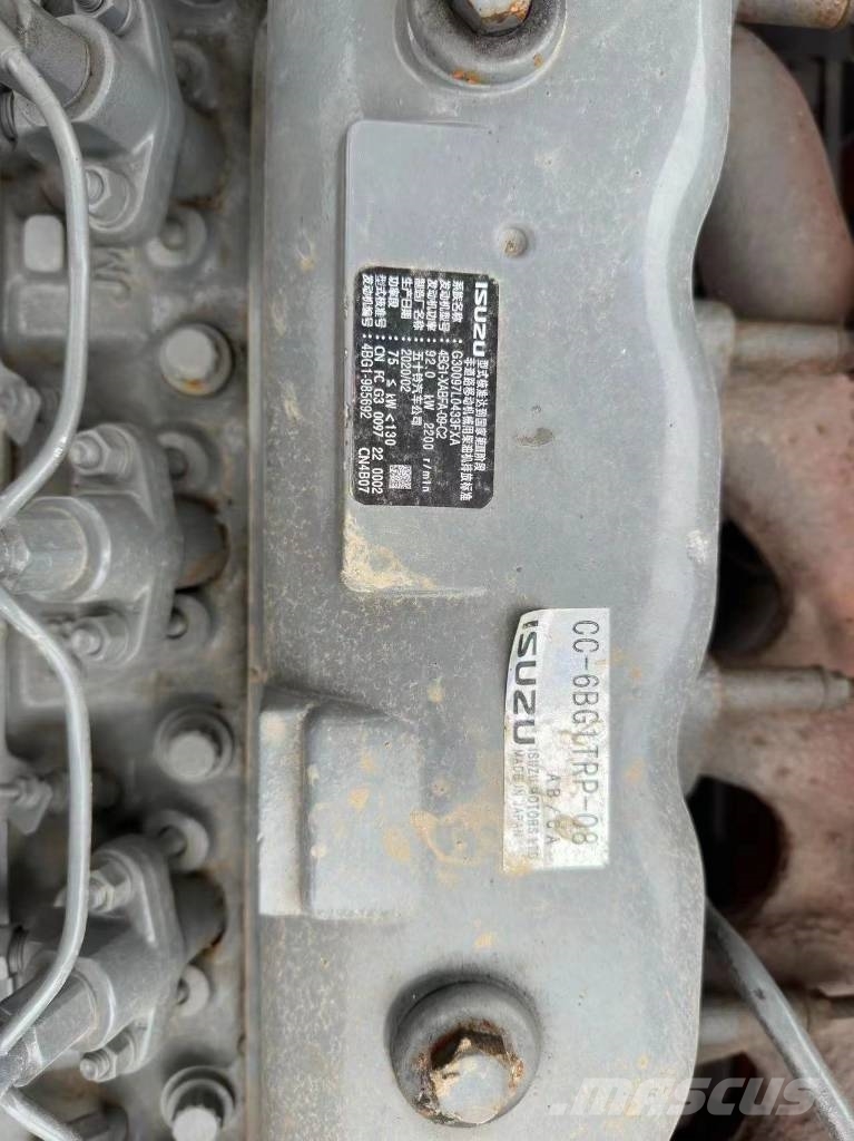 Hitachi ZX 210 履帶式 挖土機/掘鑿機/挖掘機