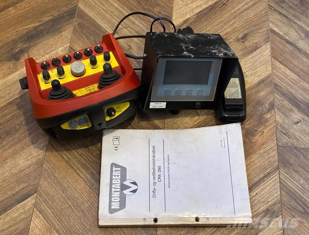Montabert CPA 295 ROCK DRILL ATTACHMENT S70 Vrtacie stroje