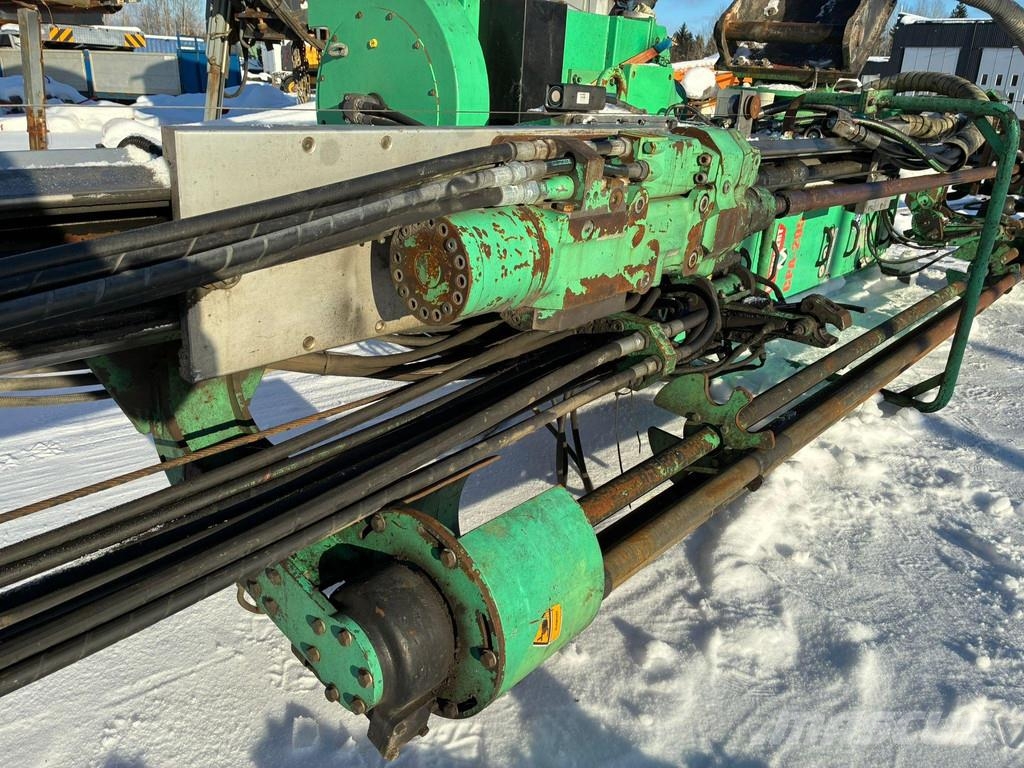 Montabert CPA 295 ROCK DRILL ATTACHMENT S70 Vrtacie stroje