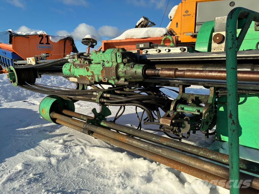 Montabert CPA 295 ROCK DRILL ATTACHMENT S70 Vrtacie stroje