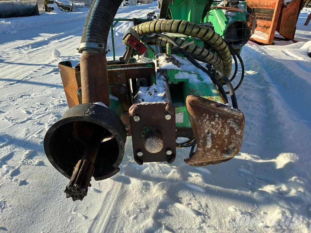 Montabert CPA 295 ROCK DRILL ATTACHMENT S70 Vrtacie stroje