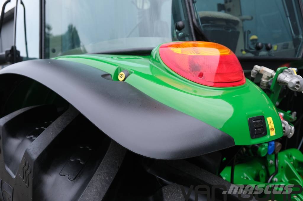 John Deere 5130 M | 2024 | 785 h ( vgl. 6R130 ) Traktorji