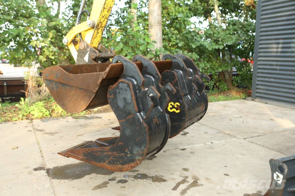 Komatsu PC 24 MR-5 minigraver | 198u | sloop-sorteer Mini ekskavatörler, 7 tona dek
