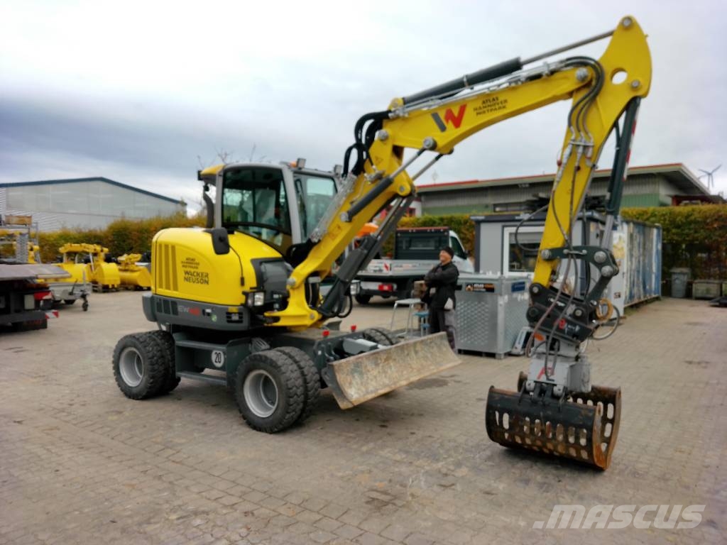 Wacker Neuson EW 65 Wheeled excavators