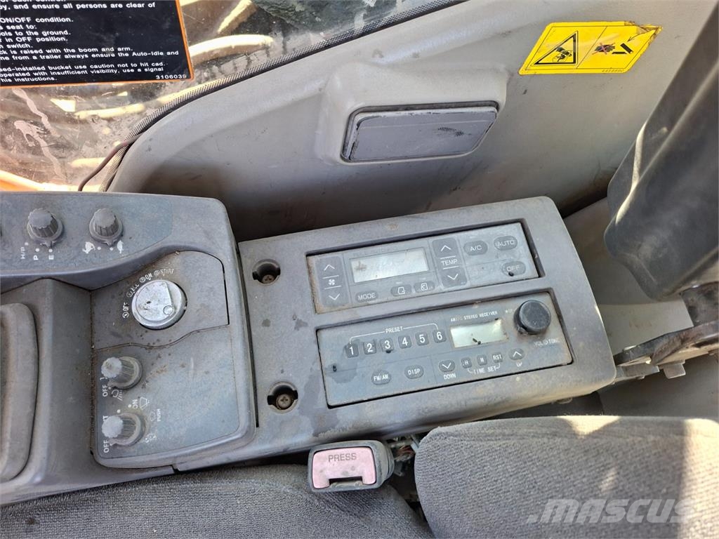 Hitachi ZX 200 Muut autot
