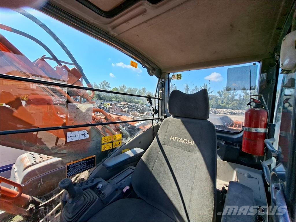 Hitachi ZX 200 Muut autot