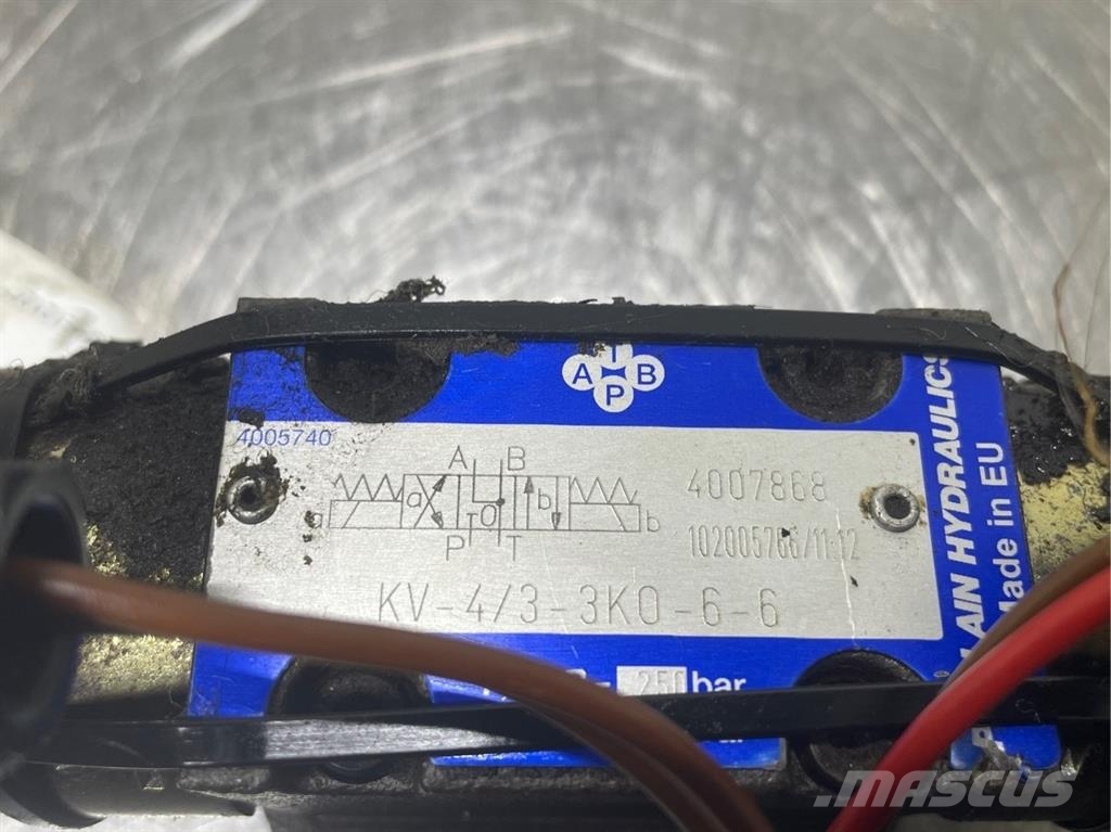 New Holland W110C-Poclain KV-4/3-3KO-6-6-NG6 4/3 Valve 24V Hydraulika