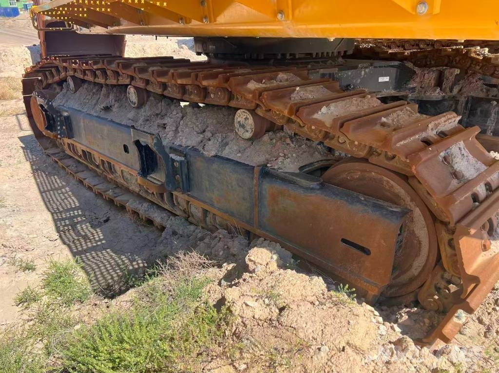 CAT 374 Koparki gąsienicowe