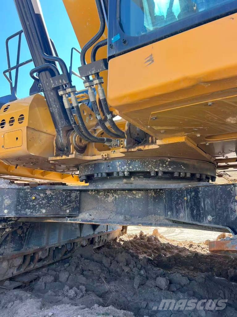 CAT 374 Koparki gąsienicowe
