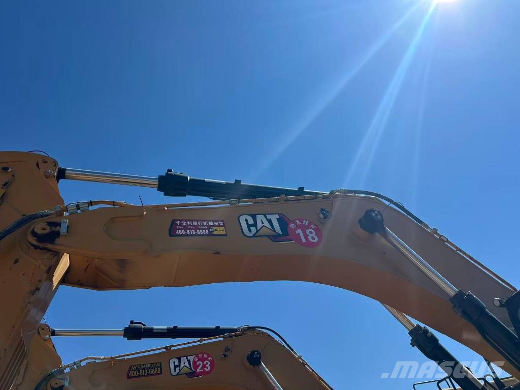 CAT 374 Koparki gąsienicowe