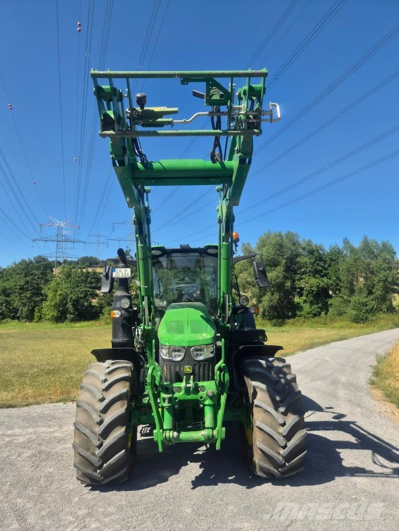 John Deere 6M125 Traktory