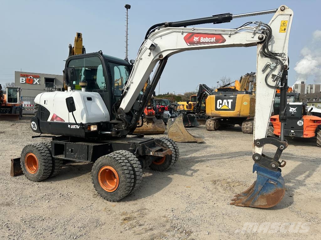 Bobcat E 57 W Mobilbagger / AC / 41.000 EUR Колісні екскаватори