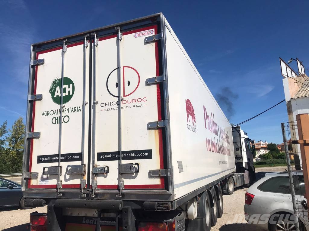 Lecitrailer 3E20 Puspriekabės su izoterminiu kėbulu