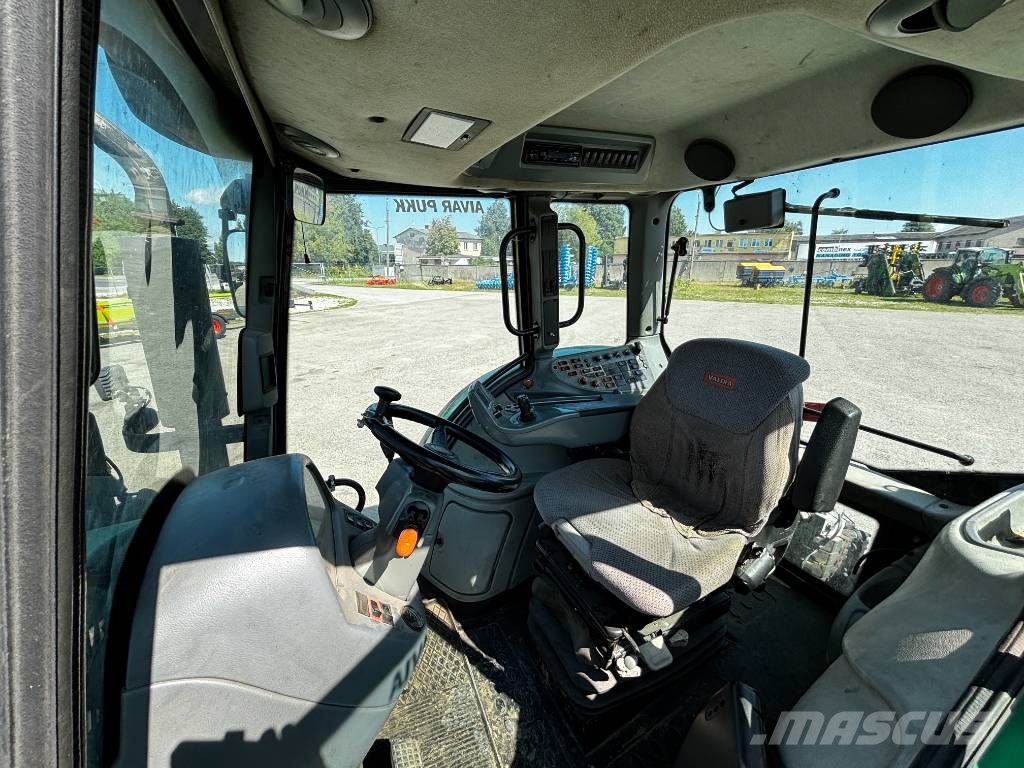 Valtra N 142 Direct Tractores