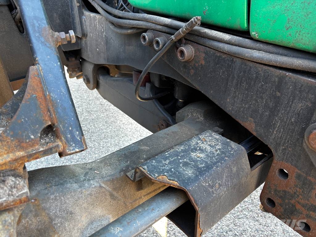 Valtra N 142 Direct Tractores