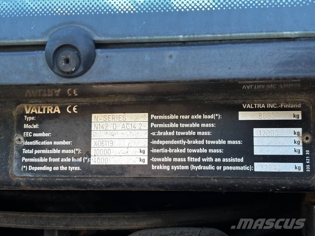 Valtra N 142 Direct Tractores