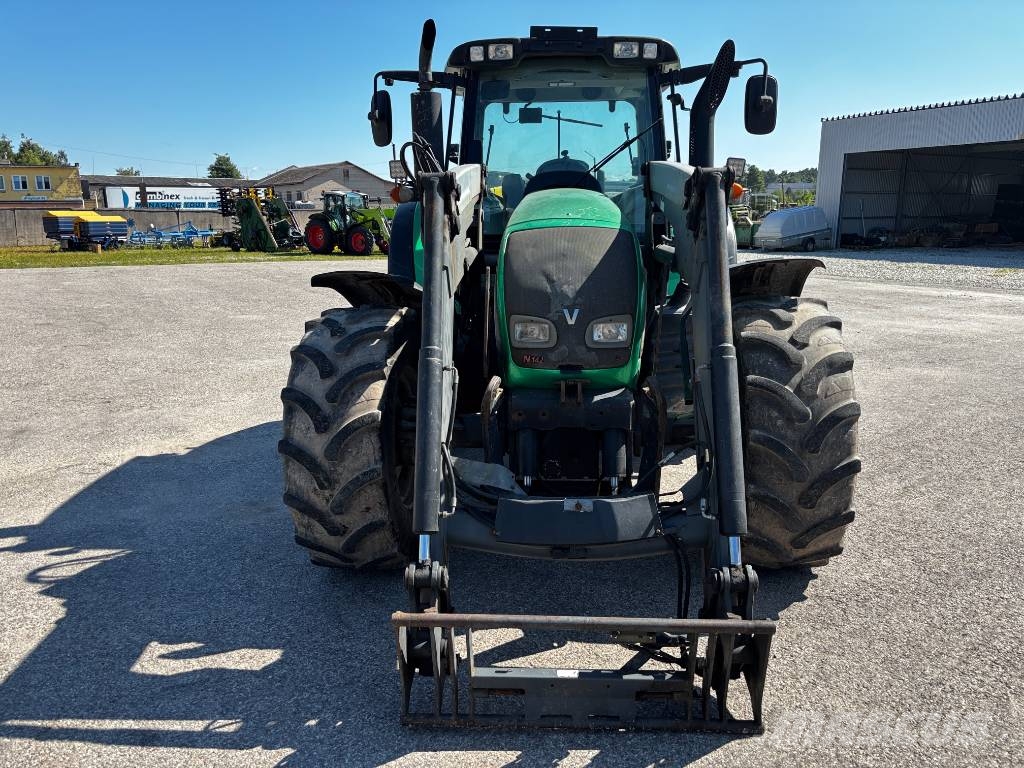 Valtra N 142 Direct Tractores
