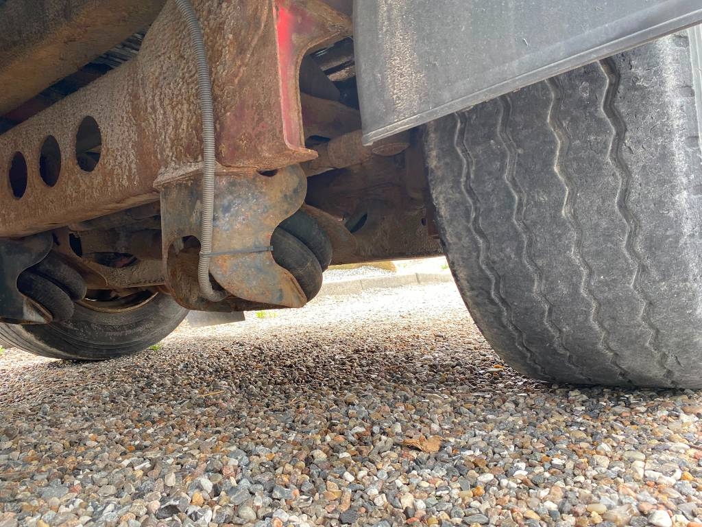 AMT 4 akslet 91 m3 walking floor trailer Kustīgo grīdu puspiekabes
