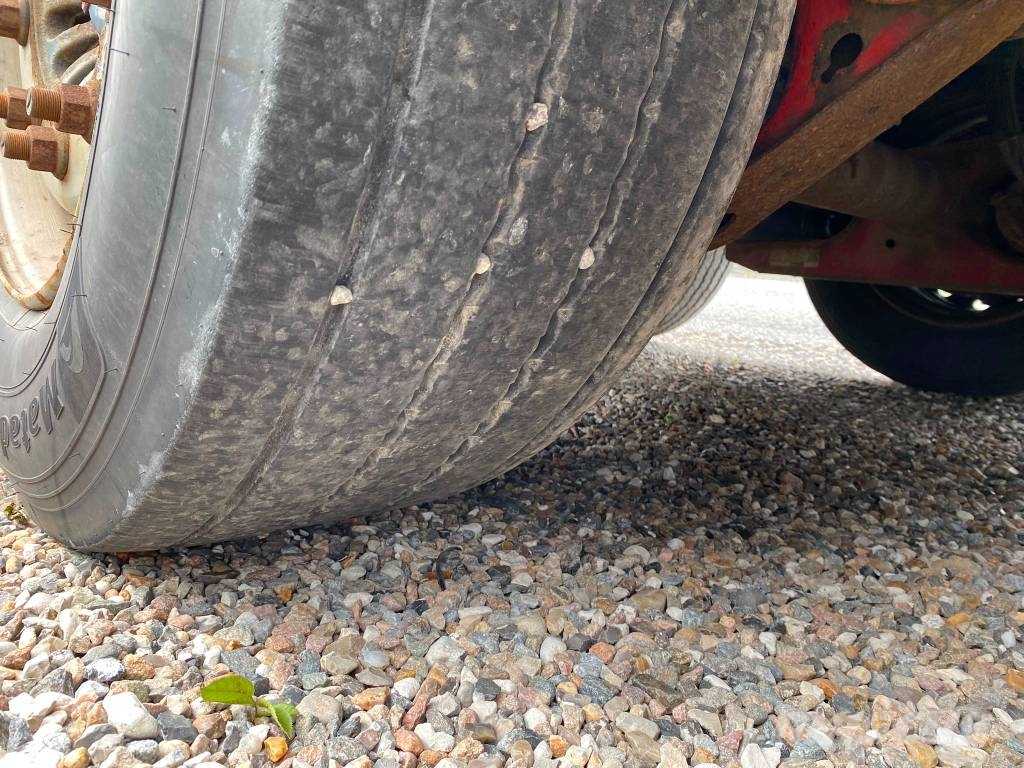 AMT 4 akslet 91 m3 walking floor trailer Kustīgo grīdu puspiekabes