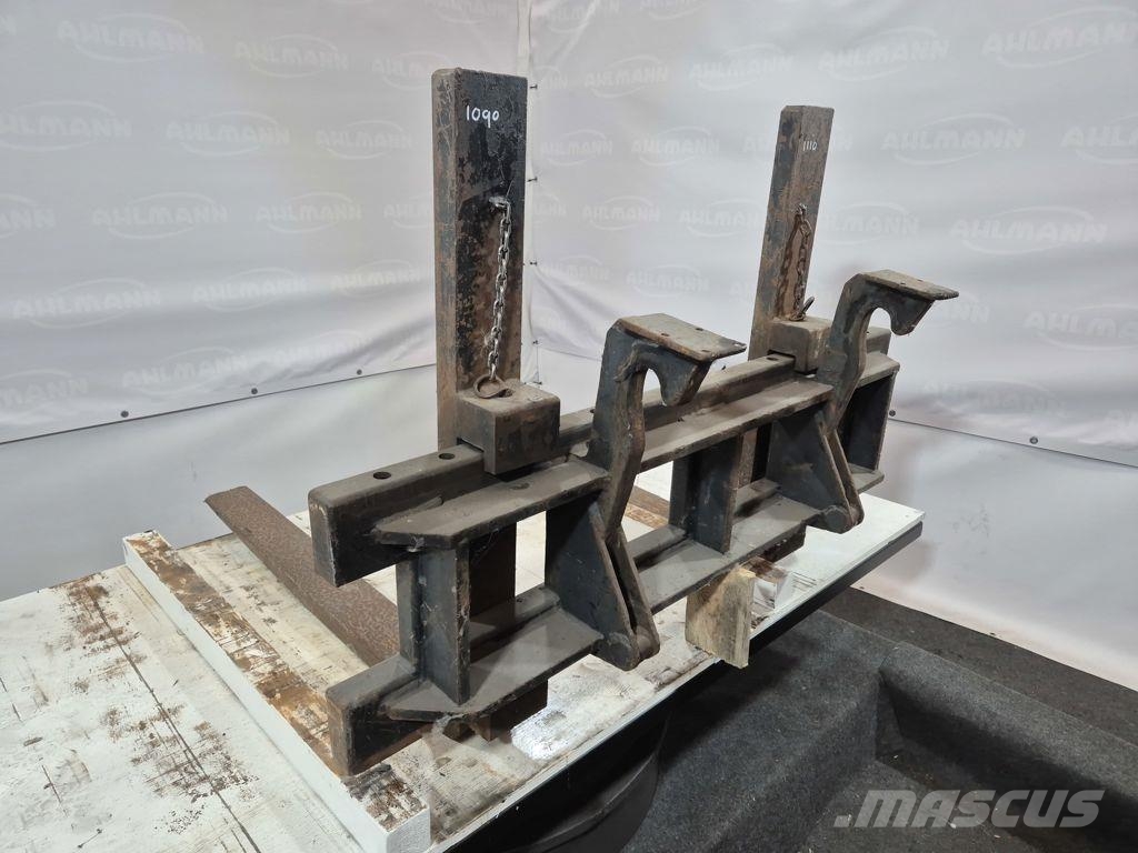 Ahlmann AZ9/10 Palletvorkinstallatie Forks