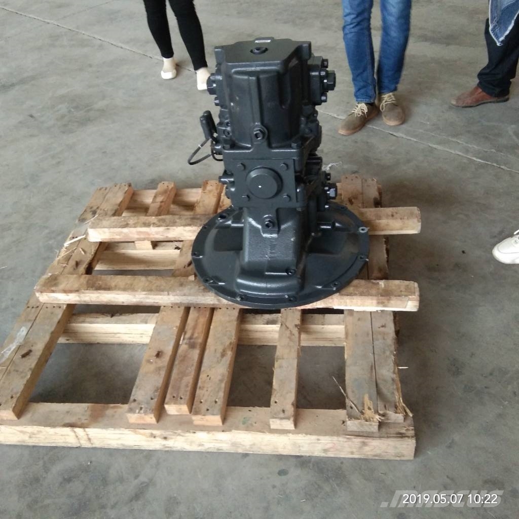 Komatsu PC300-7 Hydraulic Pump 708-2G-00024 傳動裝置