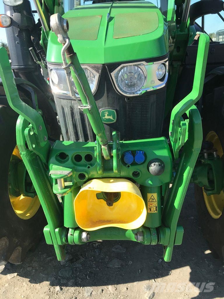 John Deere 6110 M AUTOPOWER الجرارات