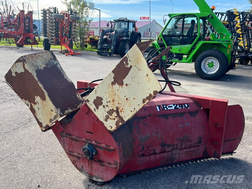 Varila Steel TR 240 lumilinko Snow throwers