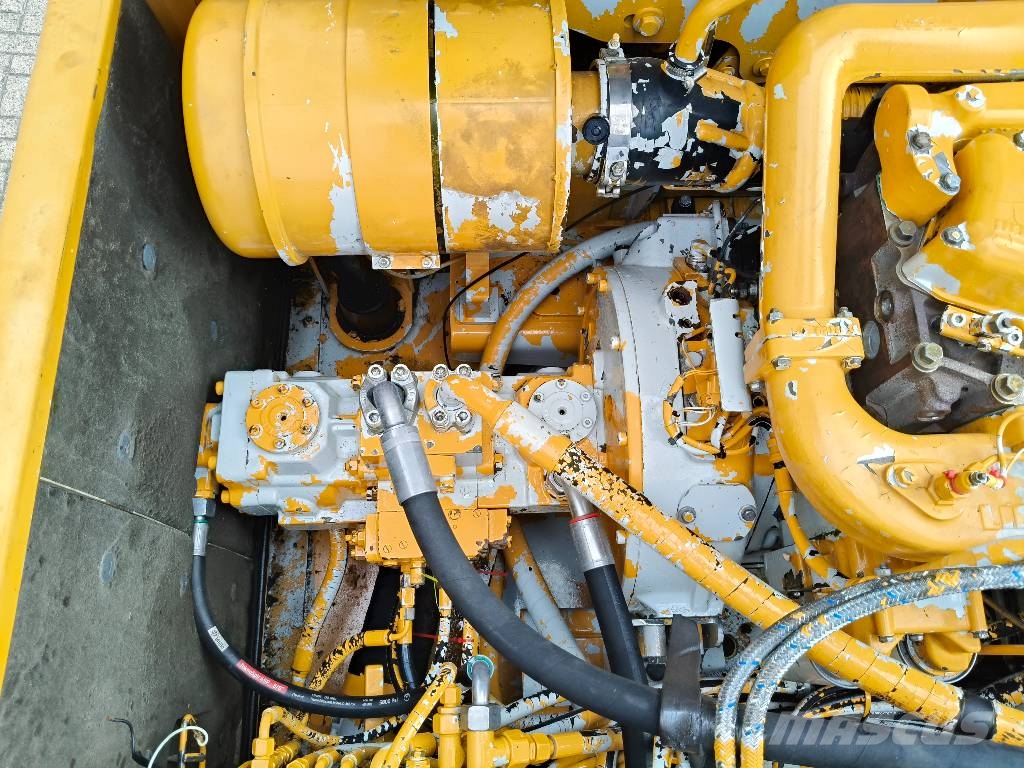 Liebherr A 924 Litronic Ratasekskavaatorid