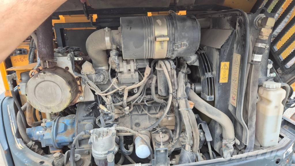 Hyundai Robex 60 CR-9 Mini bagri <7t
