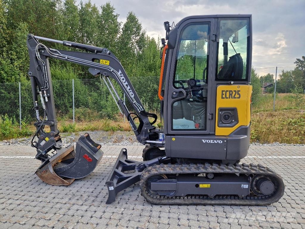 Volvo JECR25D ELECTRIC حفارات صغيرة أقل من 7 طن (حفارات صغيرة)