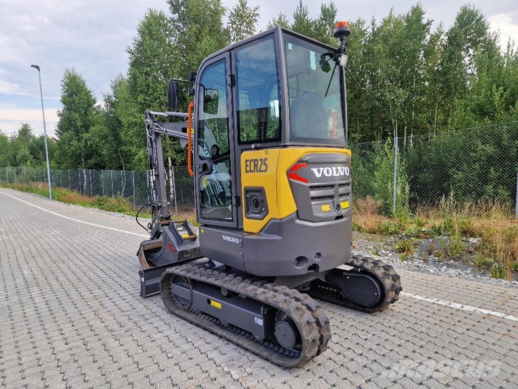 Volvo JECR25D ELECTRIC حفارات صغيرة أقل من 7 طن (حفارات صغيرة)