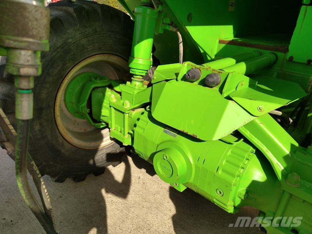 Merlo P 120.10 HM (125) 텔러 핸들러