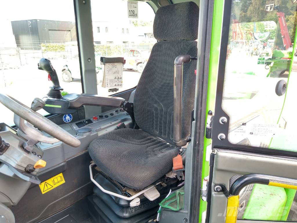 Merlo P 120.10 HM (125) 텔러 핸들러