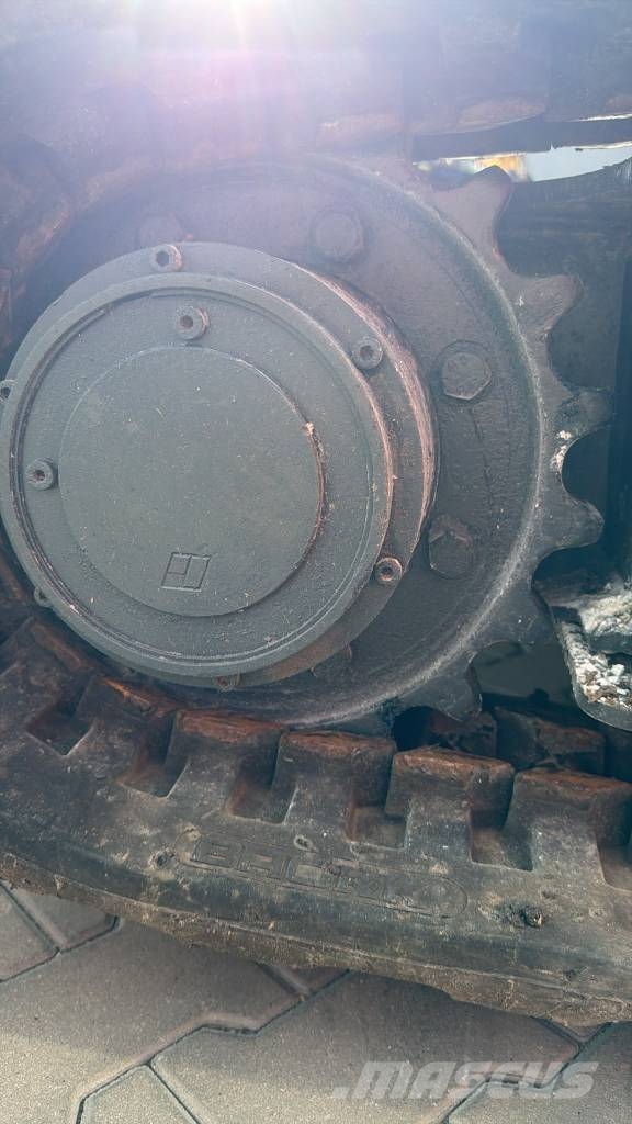 Brokk 400 Εκσκαφείς κατεδαφίσεων