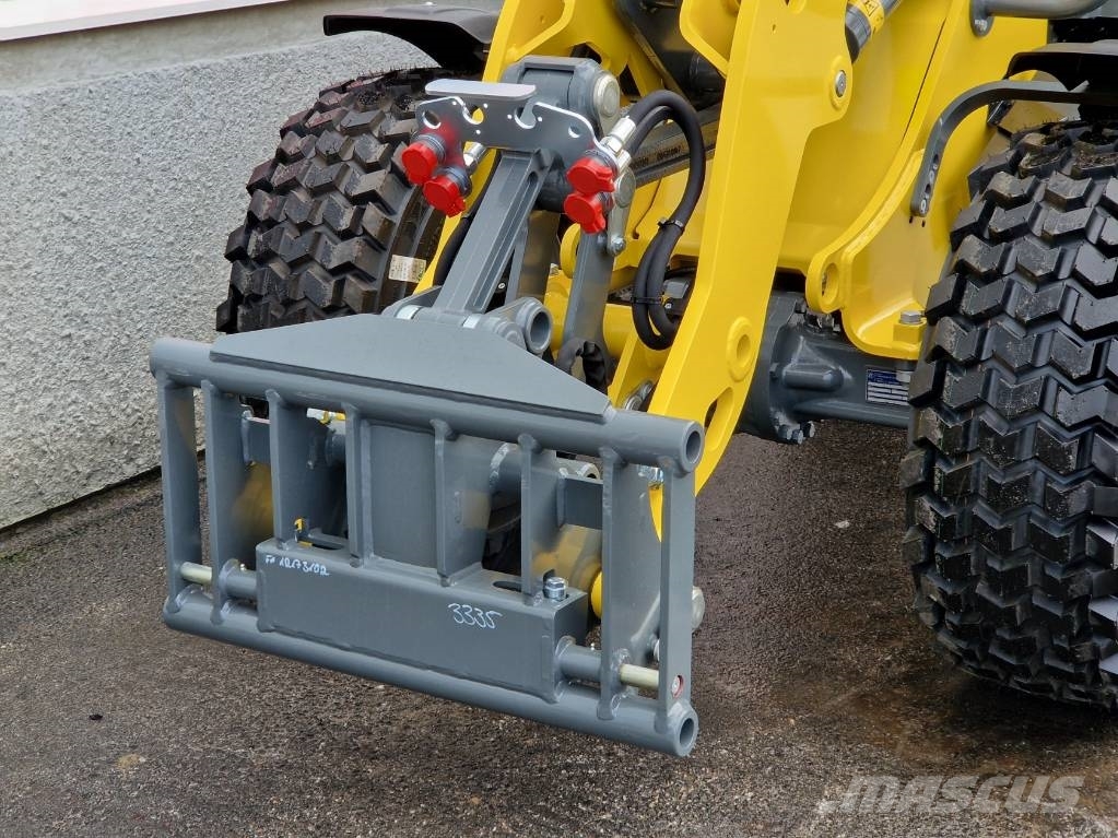 Wacker Neuson WL 38 Naudoti ratiniai krautuvai