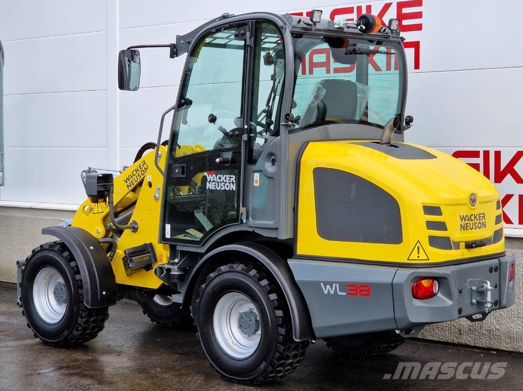 Wacker Neuson WL 38 Naudoti ratiniai krautuvai