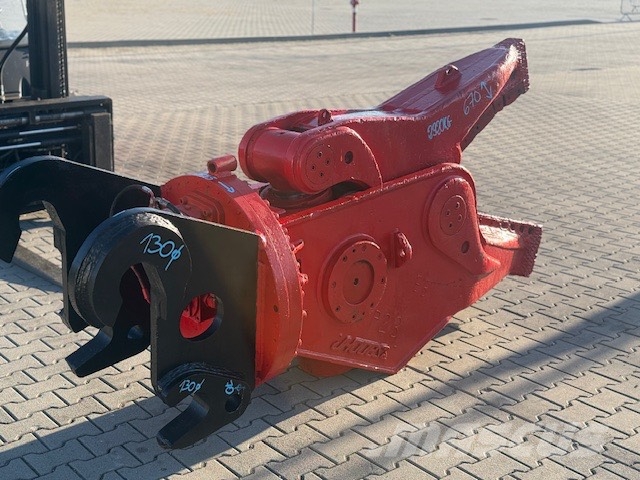CIZALLA RS800 Cizalla Demolition Shears