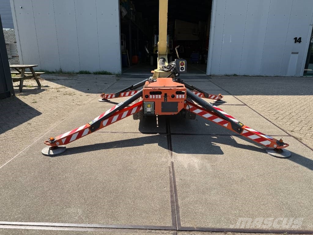 JLG X 17 J Plus Spinhoogwerker Knikarmhoogwerkers