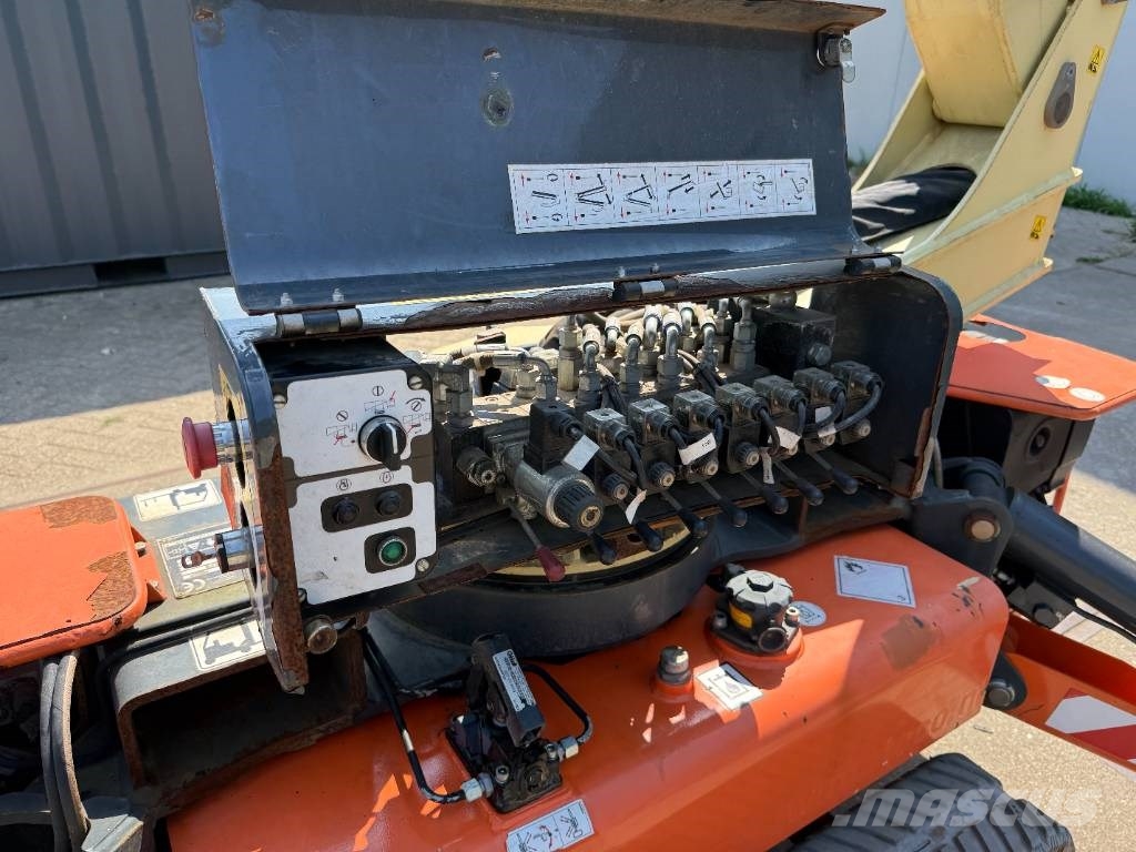 JLG X 17 J Plus Spinhoogwerker Knikarmhoogwerkers