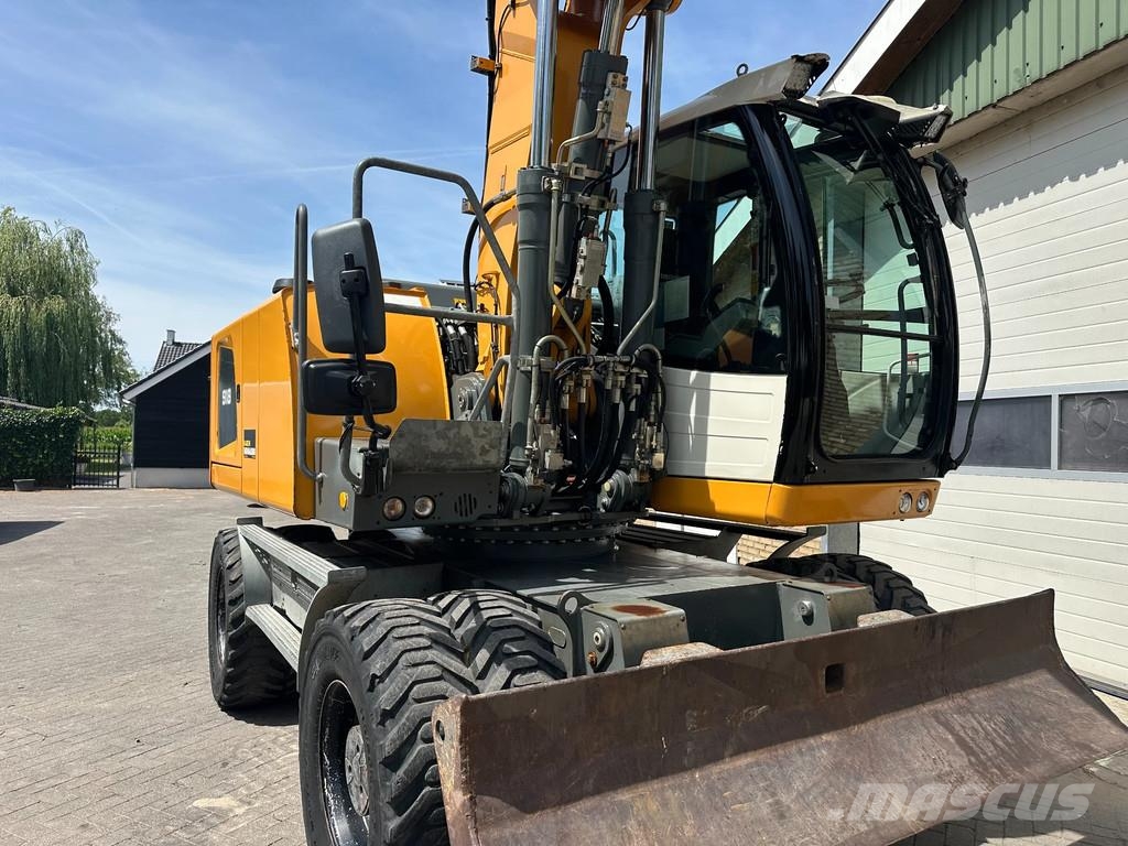Liebherr A918 Εκσκαφείς με τροχούς - λάστιχα