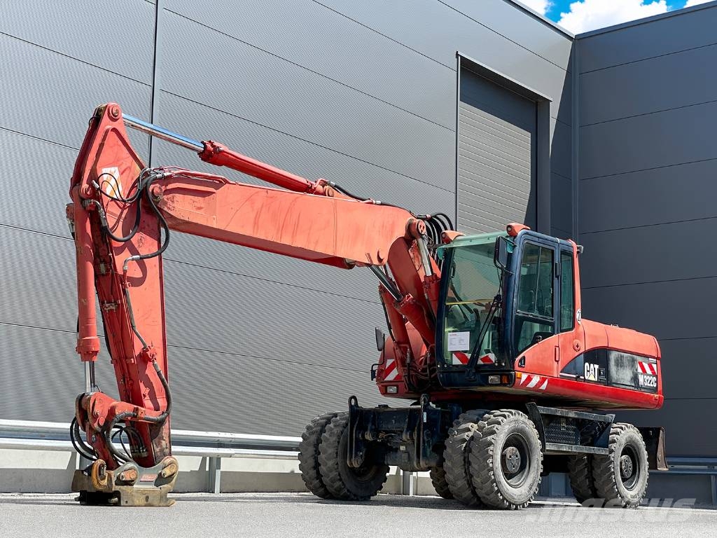 CAT M322C Bagger Ratasekskavaatorid