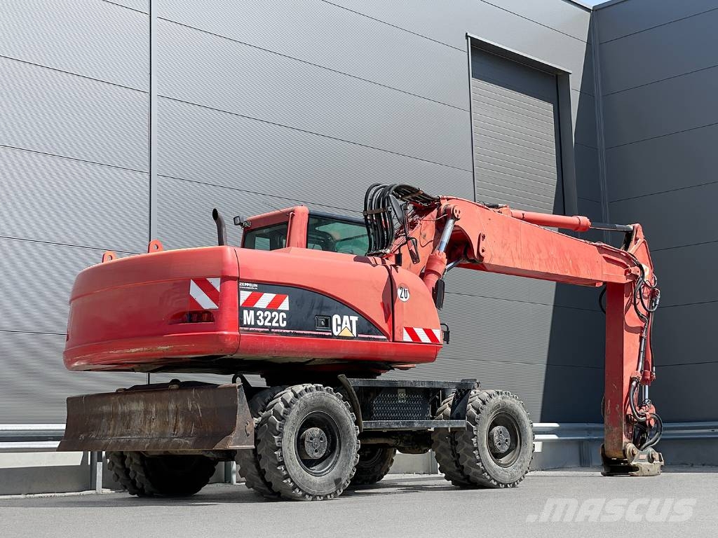 CAT M322C Bagger Ratasekskavaatorid