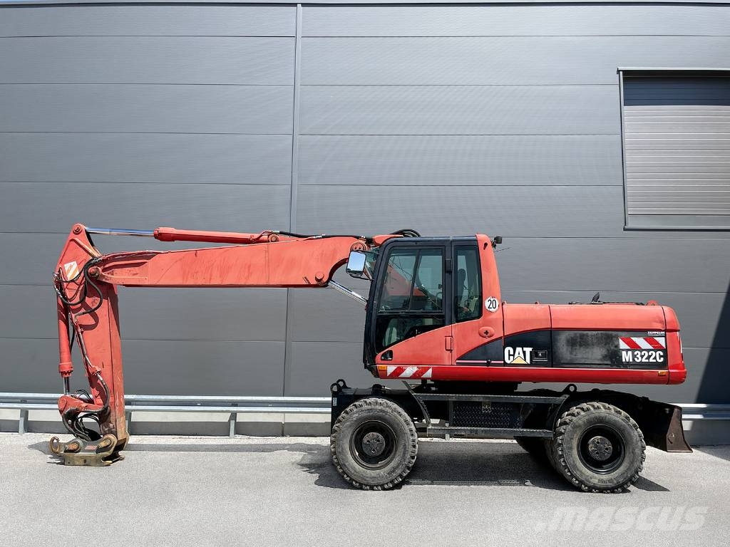 CAT M322C Bagger Ratasekskavaatorid