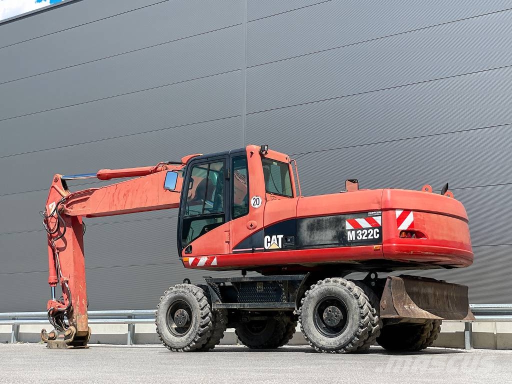 CAT M322C Bagger Ratasekskavaatorid