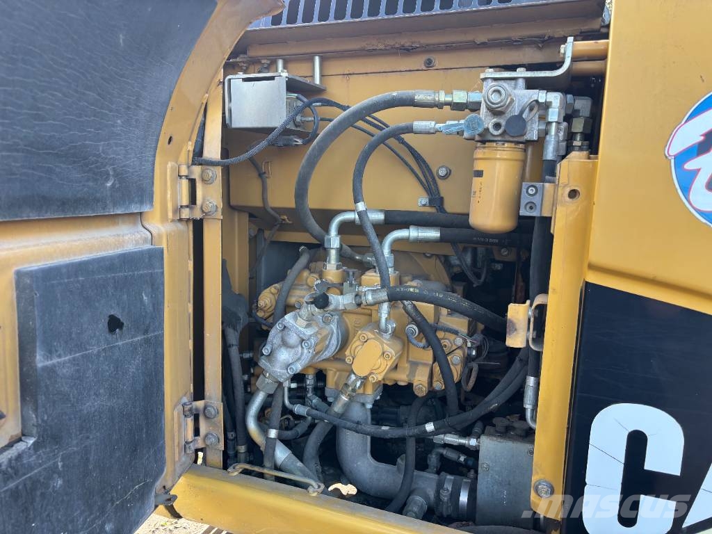 CAT 312 C Rupsgraafmachines