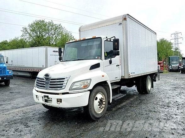 Hino 238 Sonstige Baumaschinen